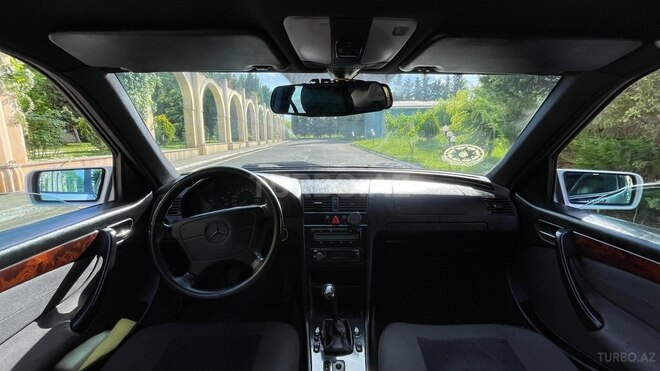 Mercedes C 180-2