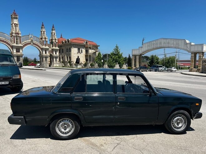LADA (VAZ) 2107-6
