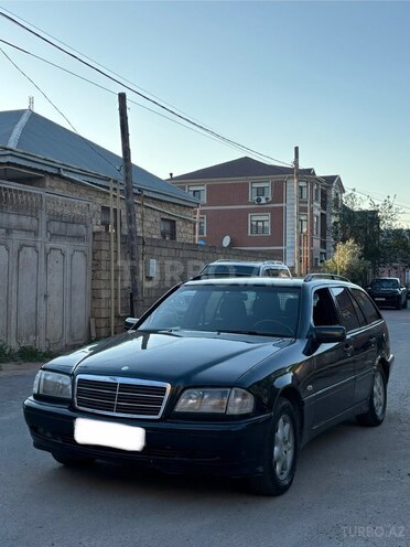 Mercedes C 180-3