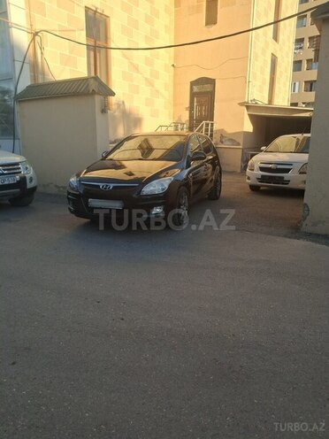Hyundai i30-3