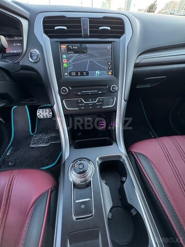 Ford Fusion (North America)-17