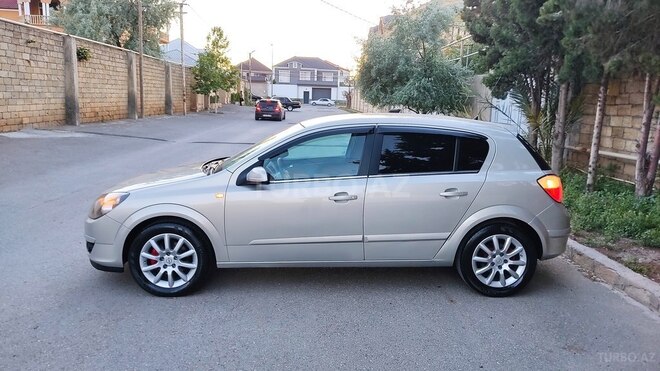 Opel Astra-4