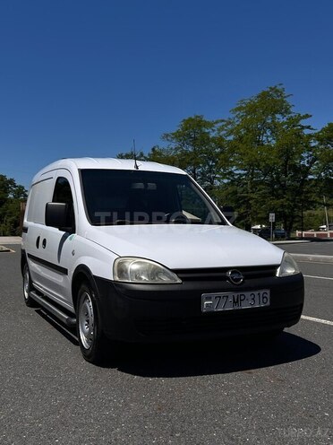 Opel Combo-2