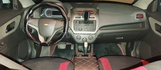 Chevrolet Cobalt-7