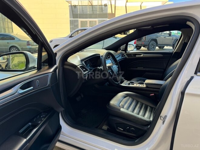 Ford Fusion (North America)-15