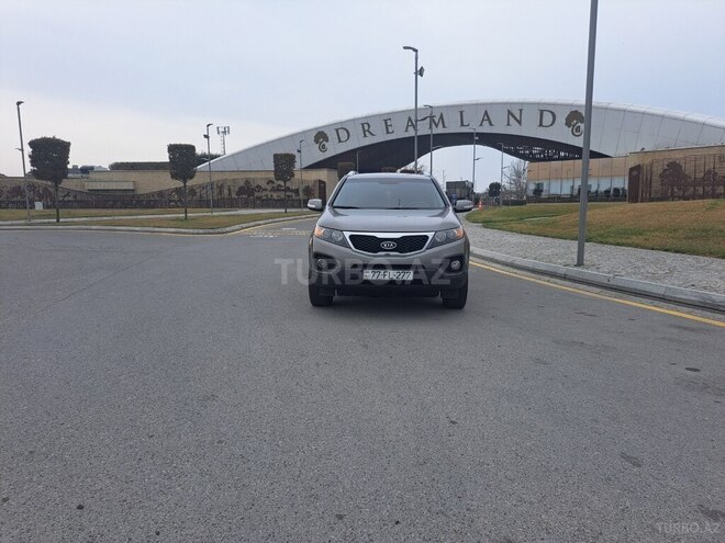 Kia Sorento-1