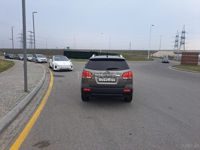 Kia Sorento-5
