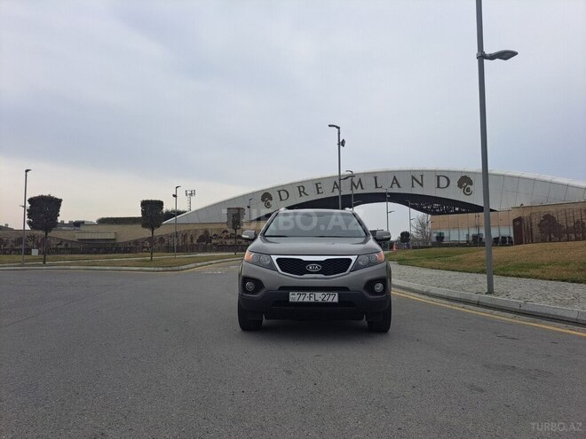 Kia Sorento-12