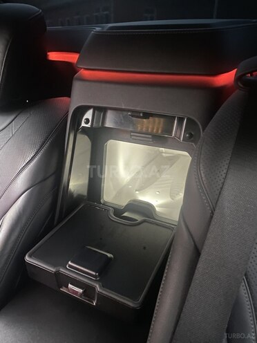 Mercedes S 500-10