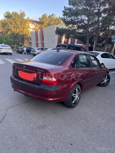 Opel Vectra-7