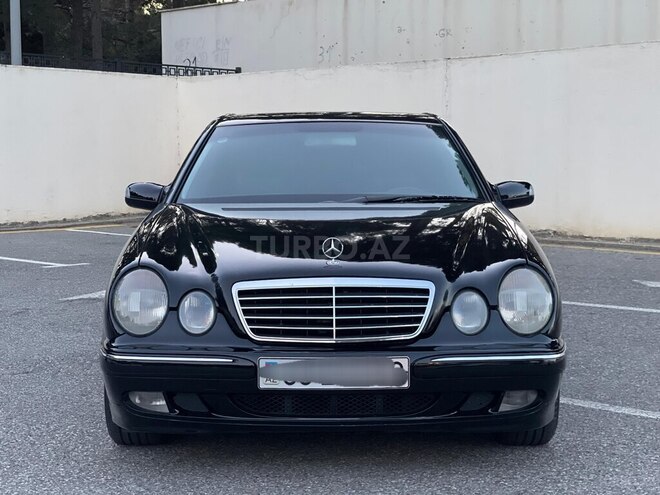 Mercedes E 240-6
