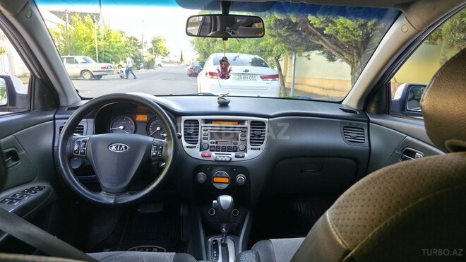 Kia Pride-4