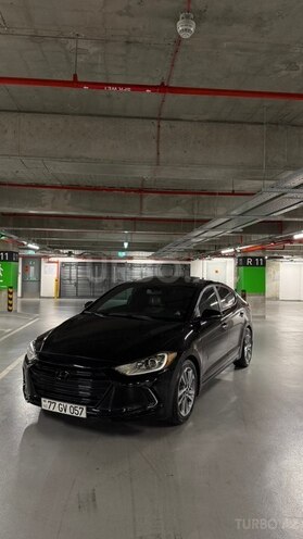 Hyundai Elantra-1