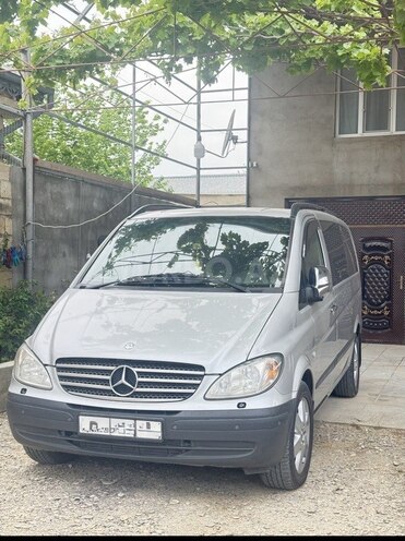 Mercedes Vito 115 CDI-1