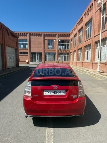 Toyota Prius-3