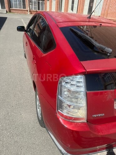 Toyota Prius-6