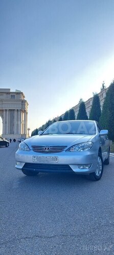 Toyota Camry-1