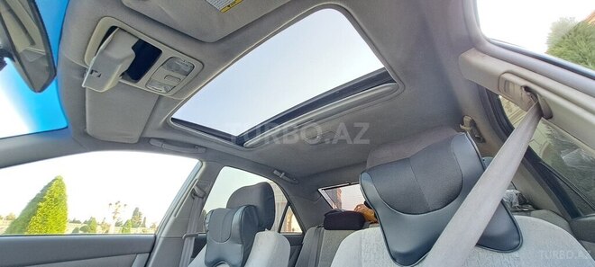 Toyota Camry-11