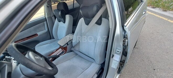 Toyota Camry-14