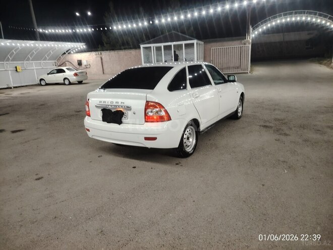 LADA (VAZ) Priora-10