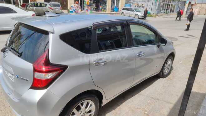 Nissan Note-3
