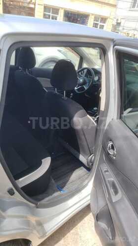Nissan Note-11