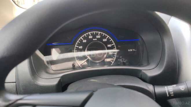 Nissan Note-9