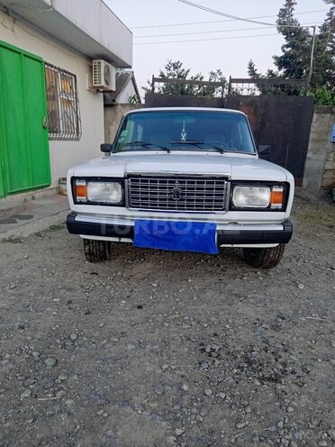 LADA (VAZ) 2107-1