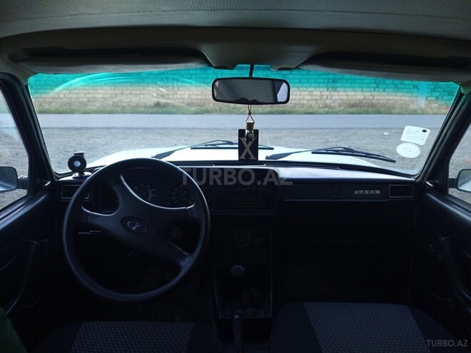 LADA (VAZ) 2107-3