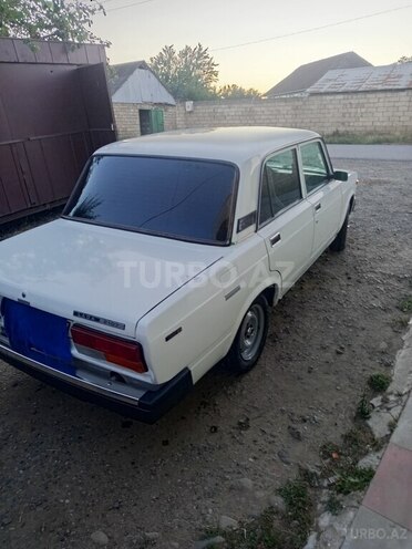LADA (VAZ) 2107-8