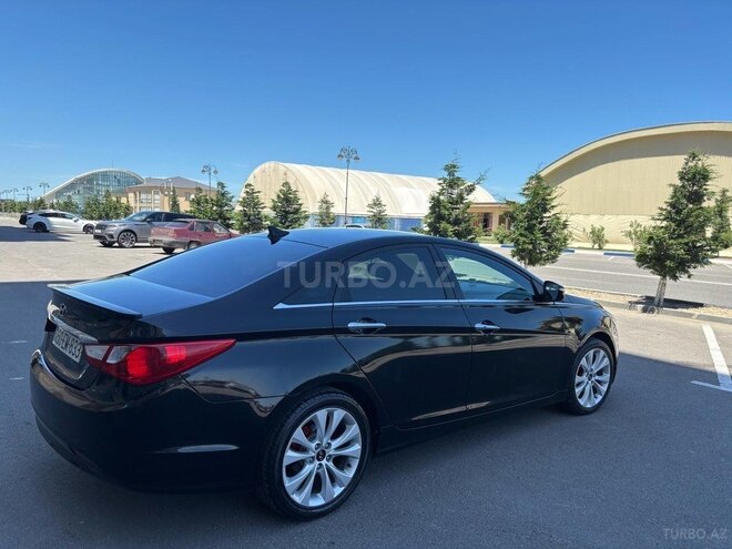 Hyundai Sonata-3