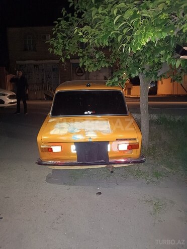 LADA (VAZ) 21011-2