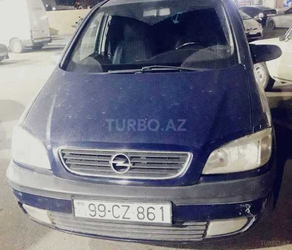 Opel Zafira-1