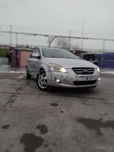 Kia Ceed-4