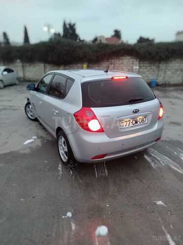 Kia Ceed-2