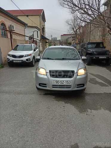 Chevrolet Aveo-1