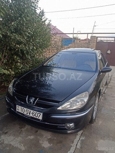 Peugeot 607-1