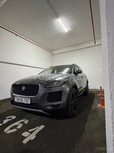 Jaguar E-Pace-13