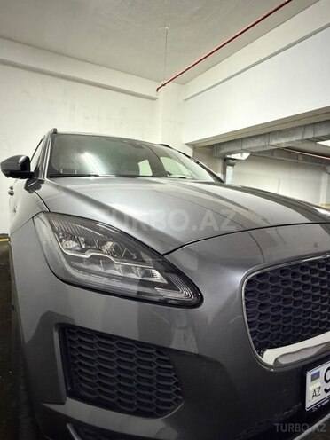 Jaguar E-Pace-14