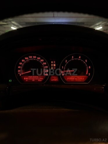BMW 745-8