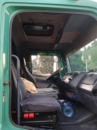 Mercedes Atego 815-3