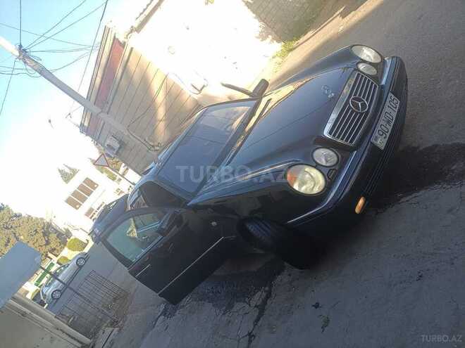 Mercedes E 280-4