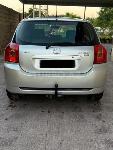 Toyota Corolla-2