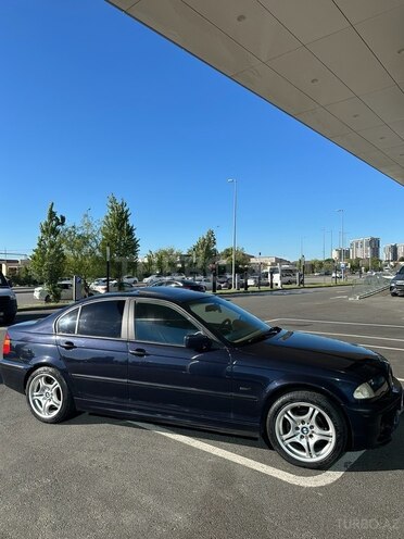 BMW 318-3