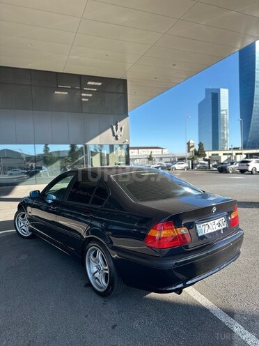 BMW 318-2