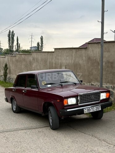 LADA (VAZ) 2107-2