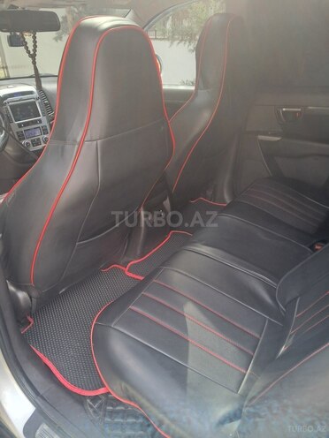 Hyundai Santa Fe-8