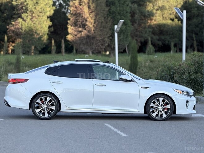 Kia Optima-5