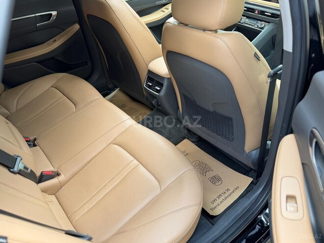 Hyundai Sonata-8