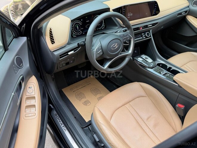 Hyundai Sonata-10